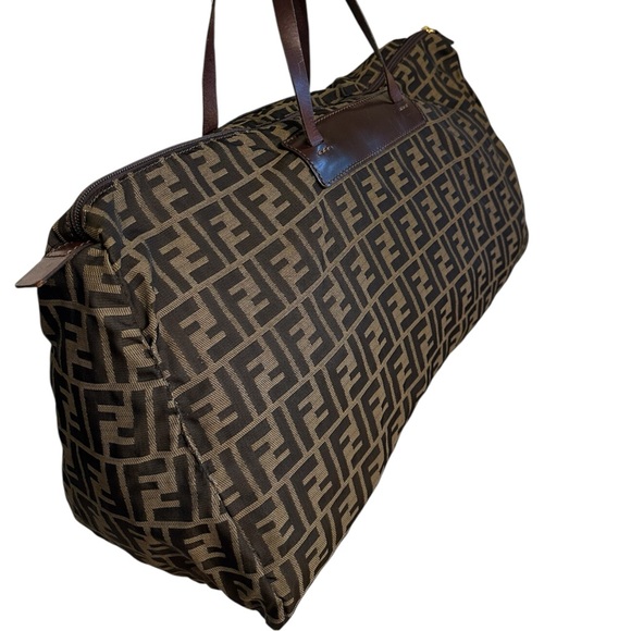 Fendi FF Zucca Print Duffle Bag - Picture 5 of 14